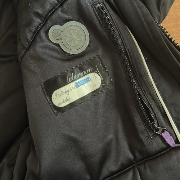 🇨🇦 🥶 🍋 Lululemon Belted Winter Coat 🍋 🥶 - Picture 5 of 7